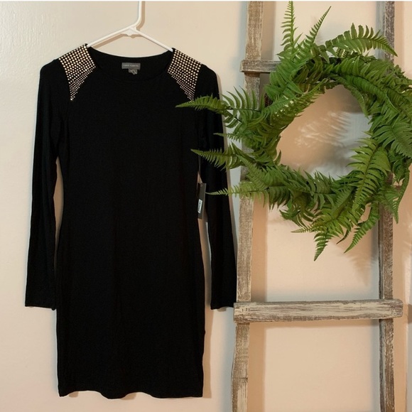vince camuto holiday dresses